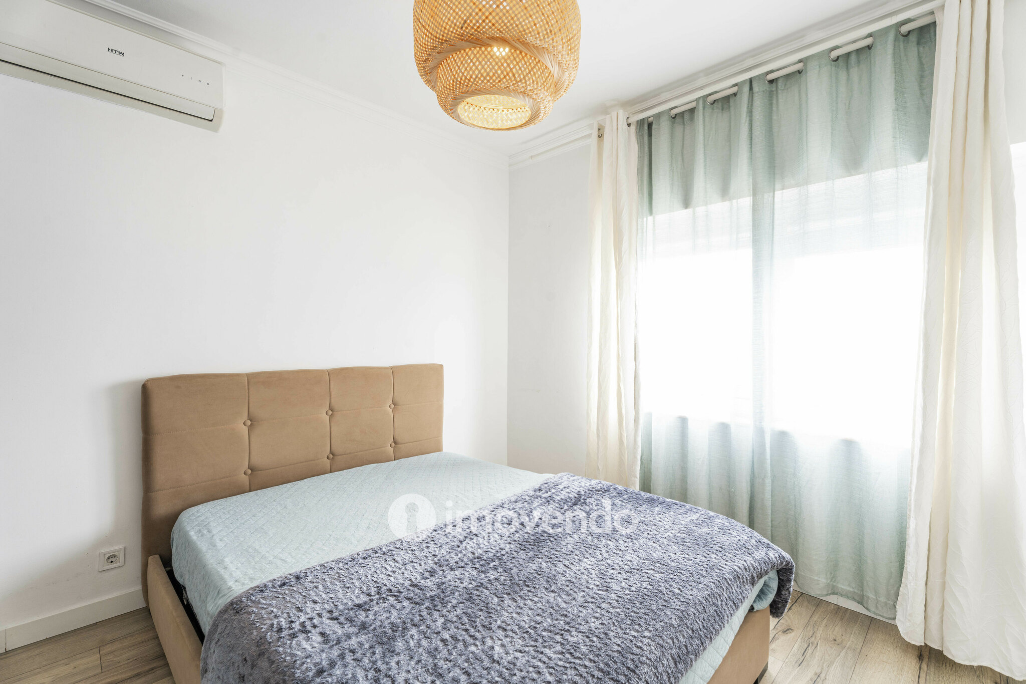 Apartamento T2+2 remodelado, próximo da praia, em Matosinhos