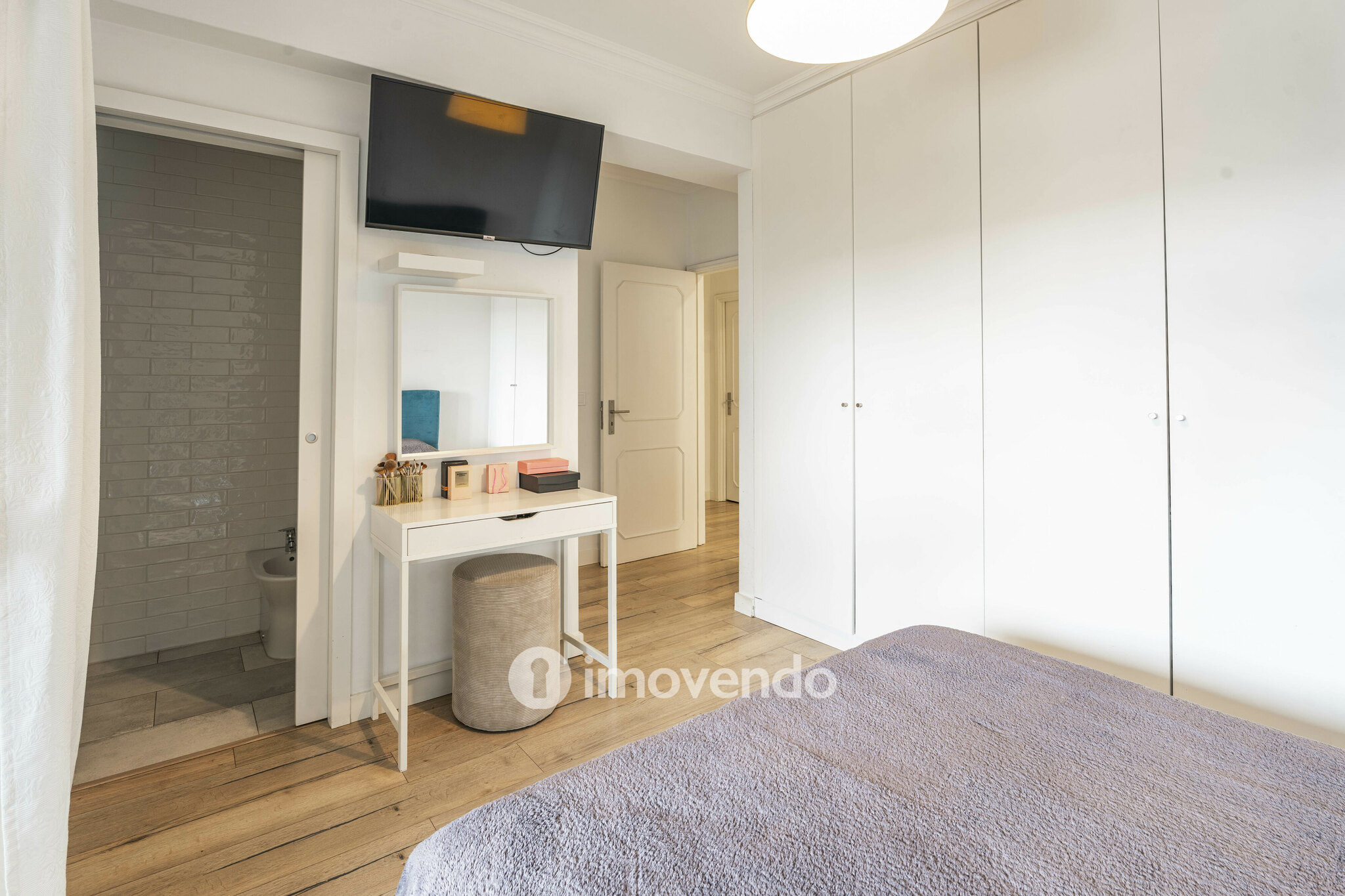 Apartamento T2+2 remodelado, próximo da praia, em Matosinhos
