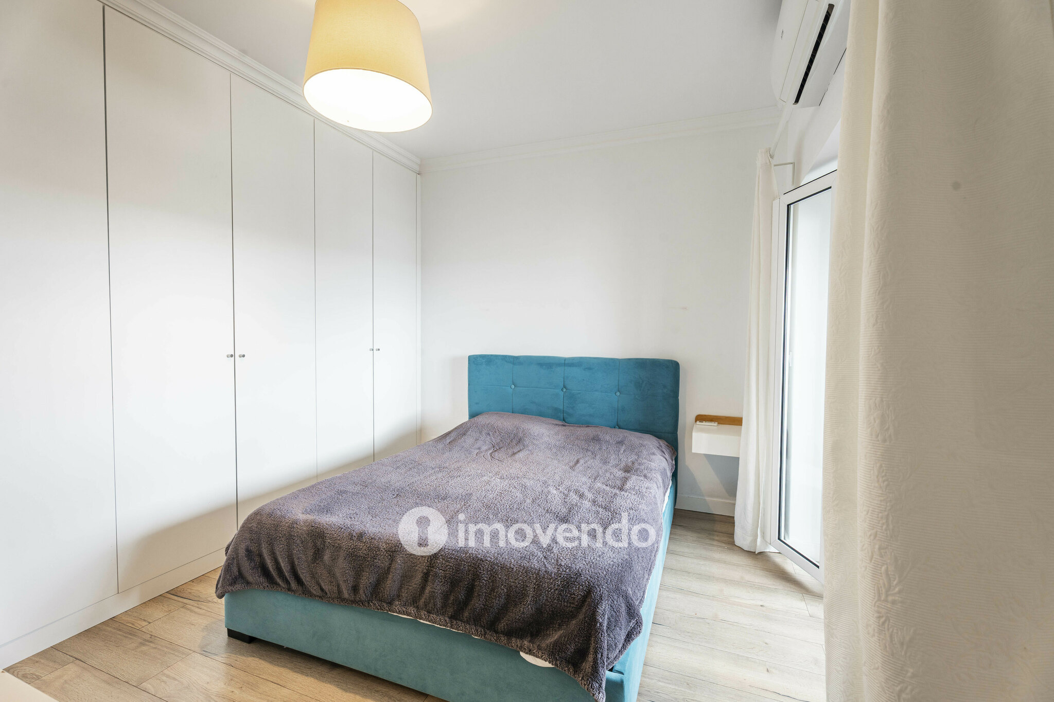 Apartamento T2+2 remodelado, próximo da praia, em Matosinhos
