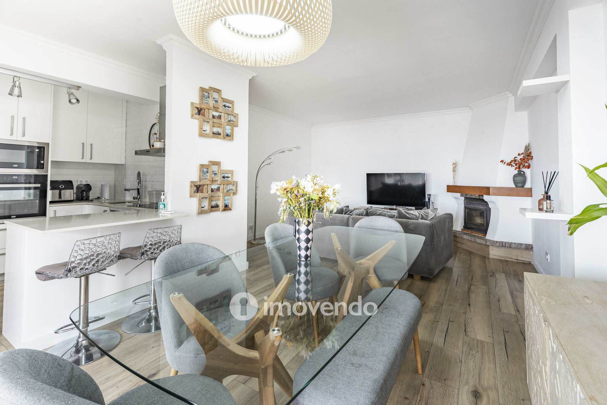 Apartamento T2+2 remodelado, próximo da praia, em Matosinhos