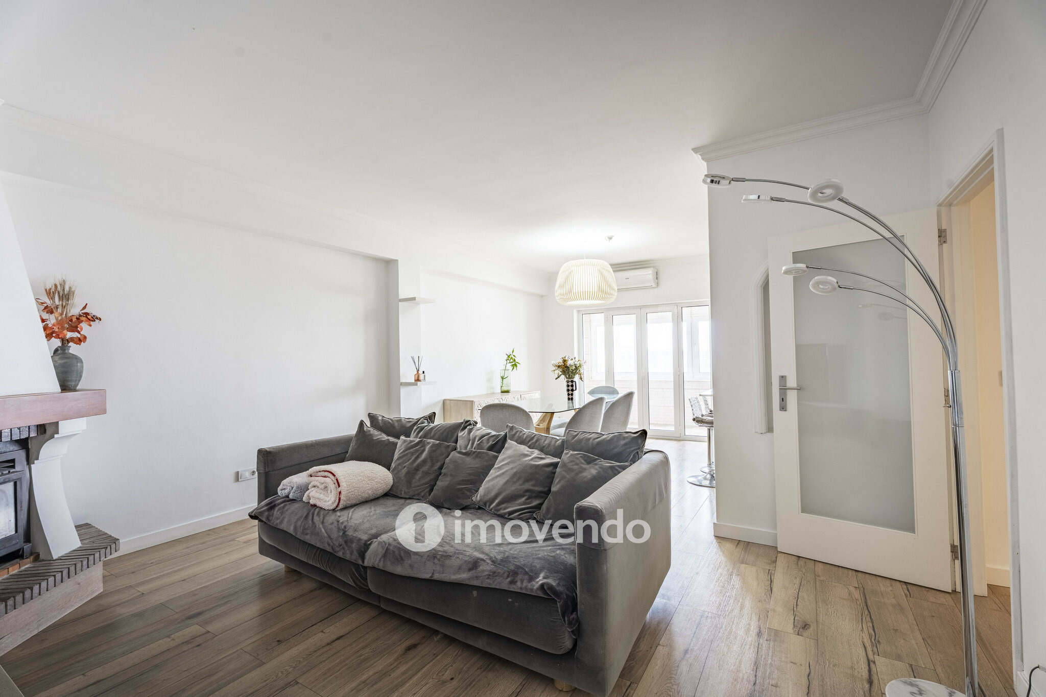 Apartamento T2+2 remodelado, próximo da praia, em Matosinhos