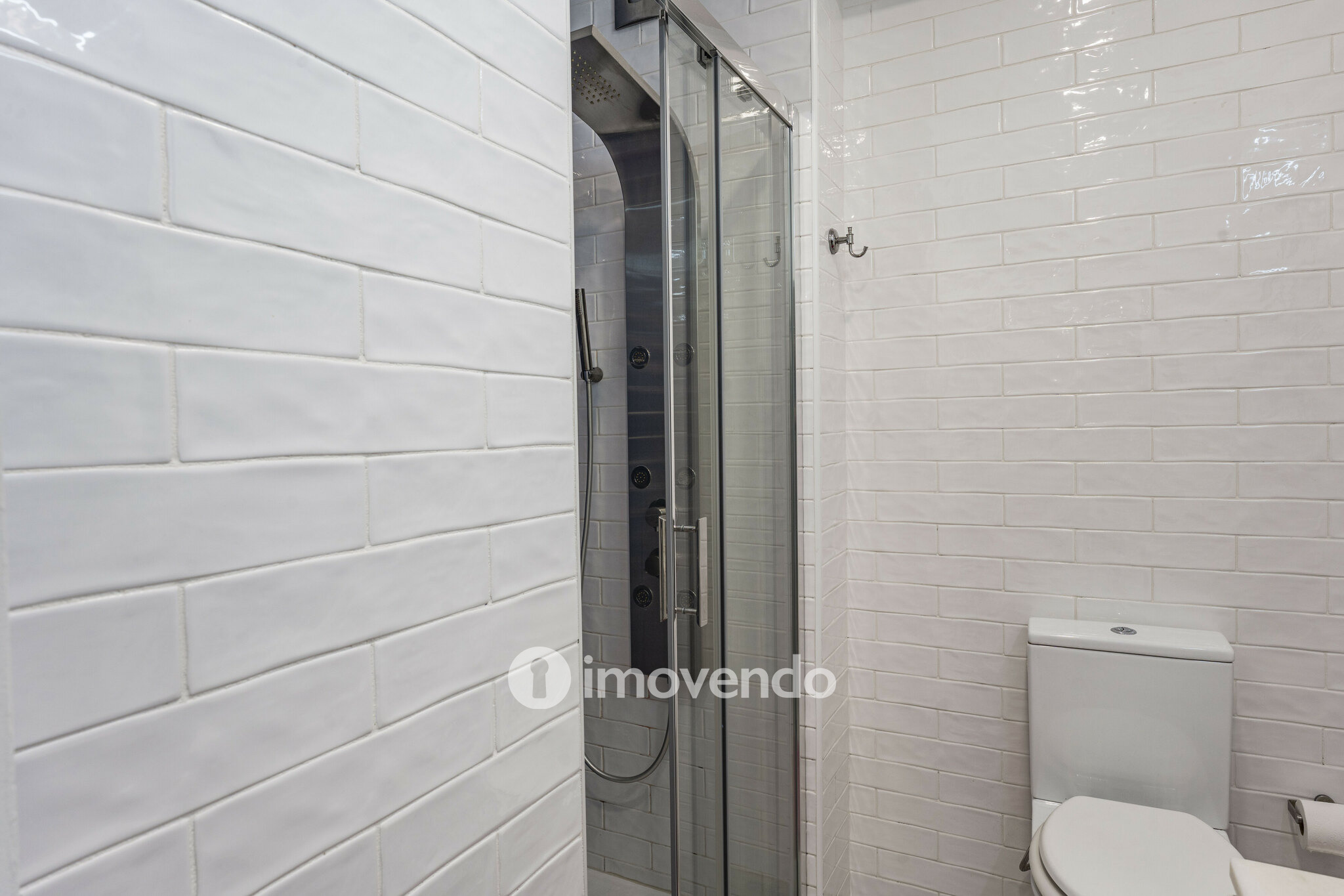 Apartamento T2+2 remodelado, próximo da praia, em Matosinhos