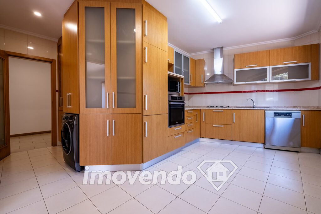 Apartamento T3 em Coimbra, Assafarge e Antanhol com 136 m<sup>2</sup> por 205.000