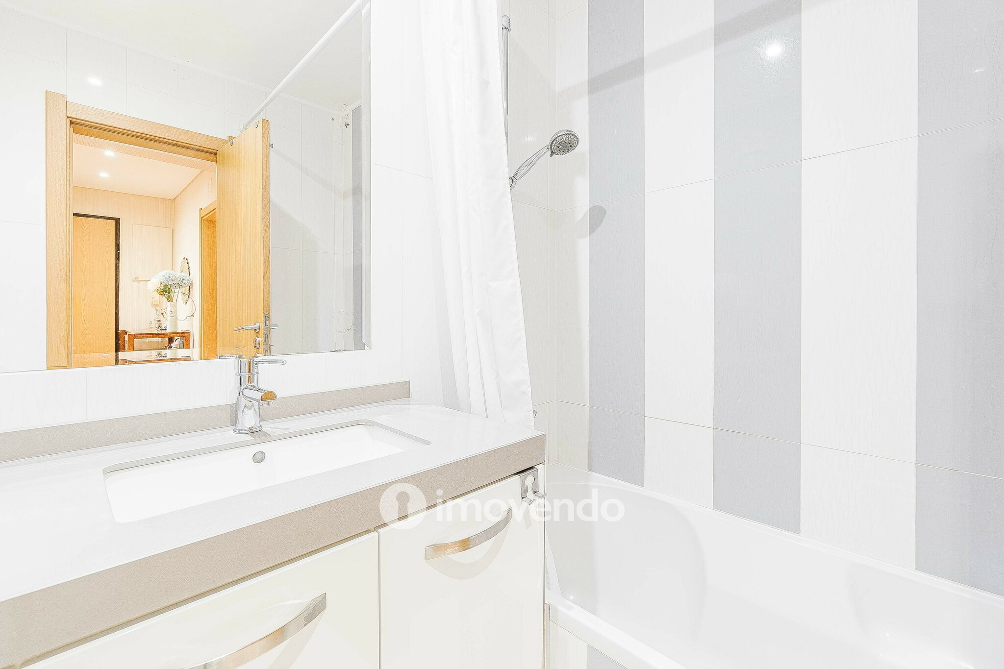 Apartamento T2 moderno, numa localização privilegiada, em Cascais