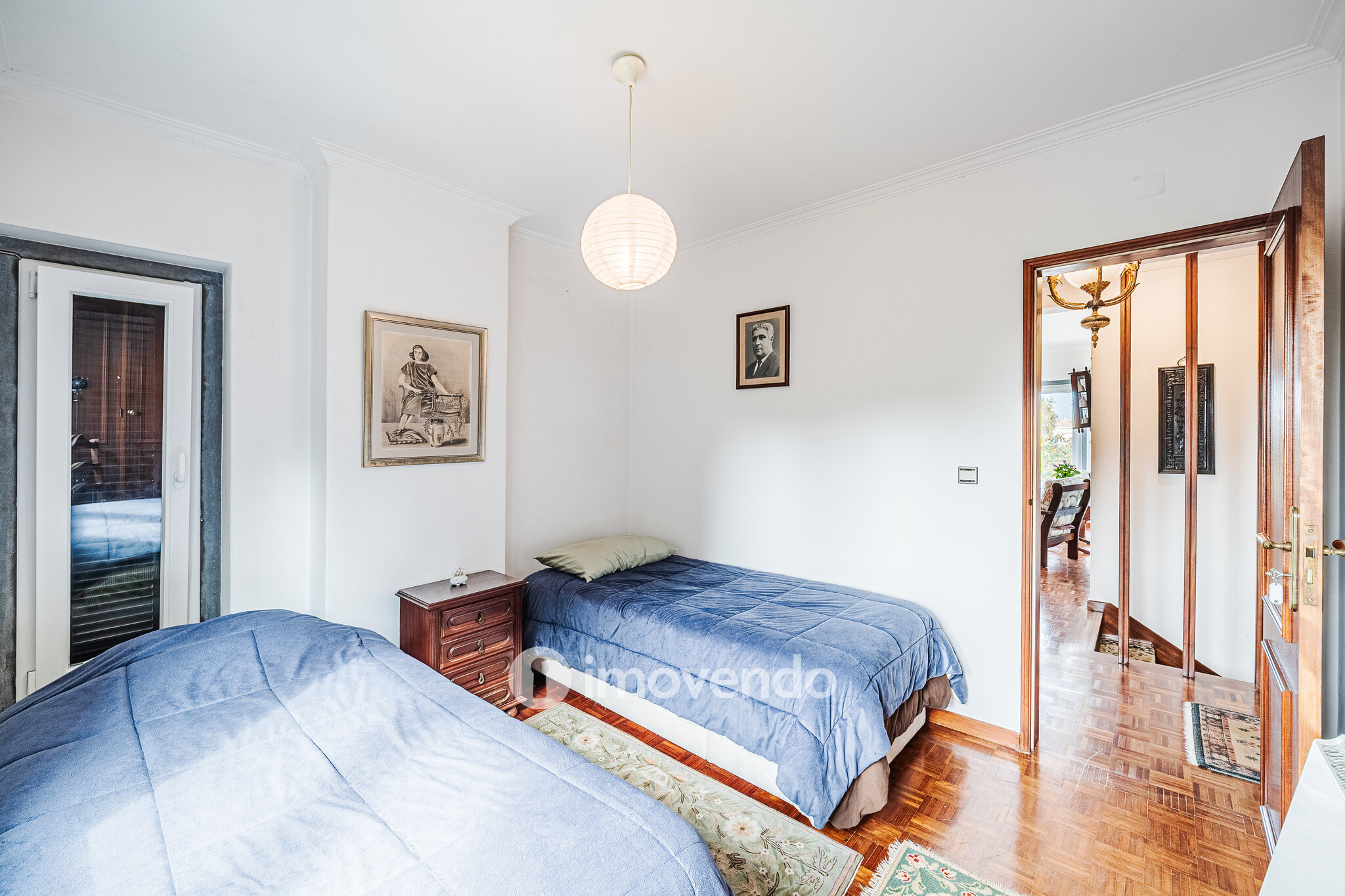 Quinta isolada T3+1 com áreas amplas e terreno de 2022m², em Colares
