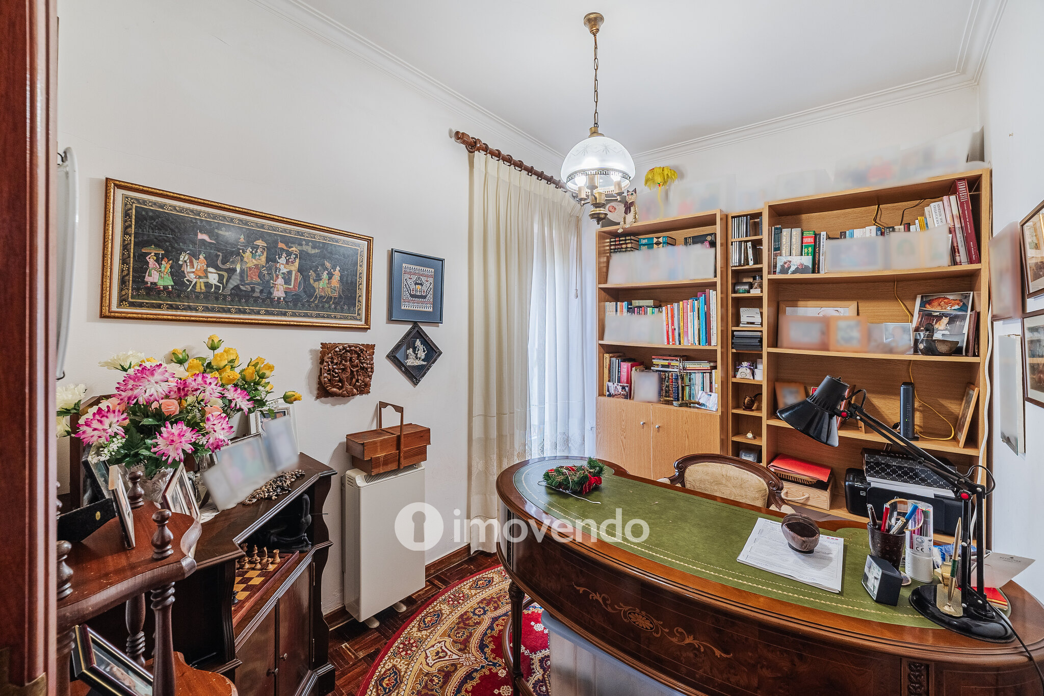 Quinta isolada T3+1 com áreas amplas e terreno de 2022m², em Colares