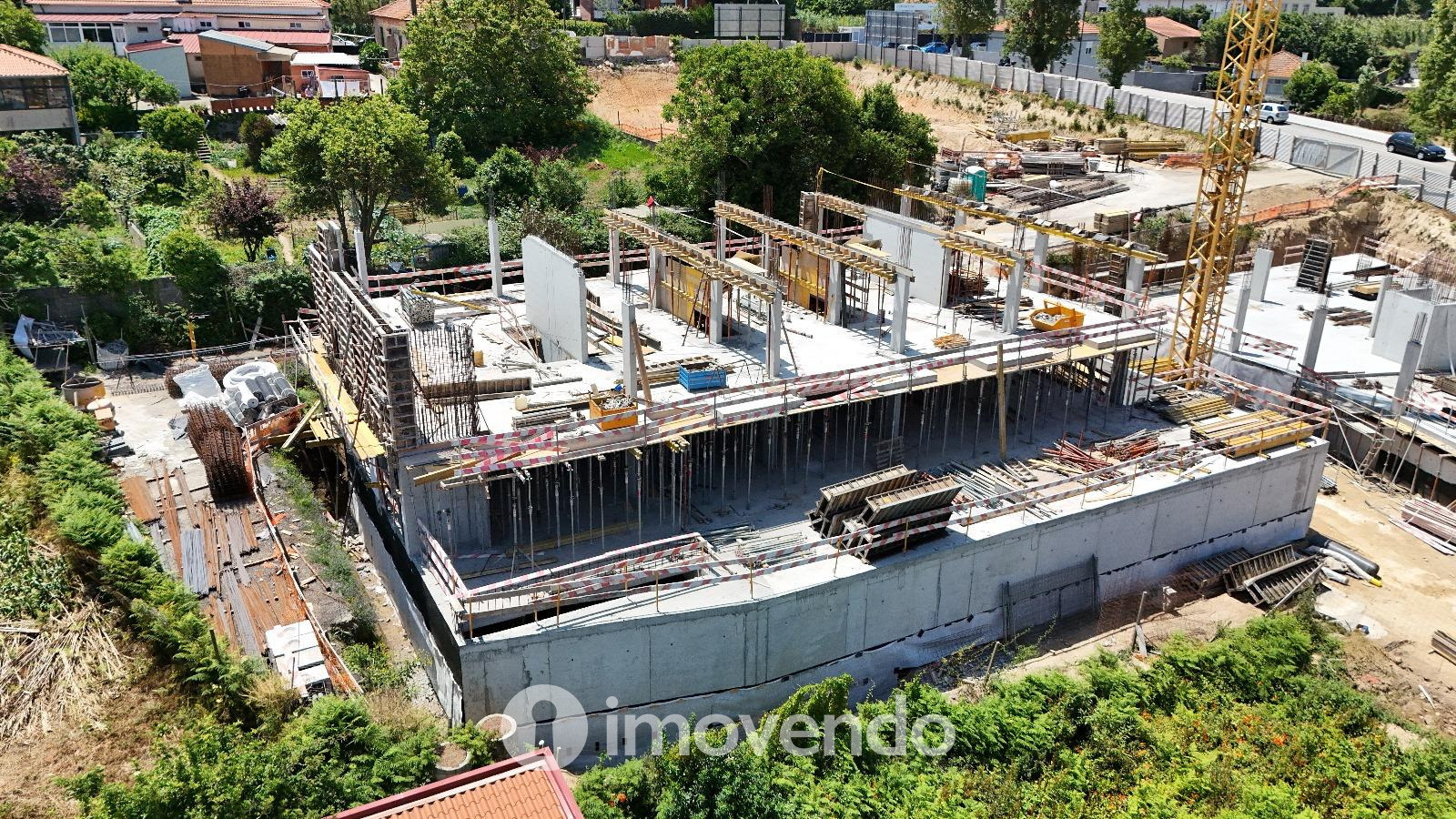 Apartamento T2, com vista Rio, no Empreendimento D'Ouro Mar