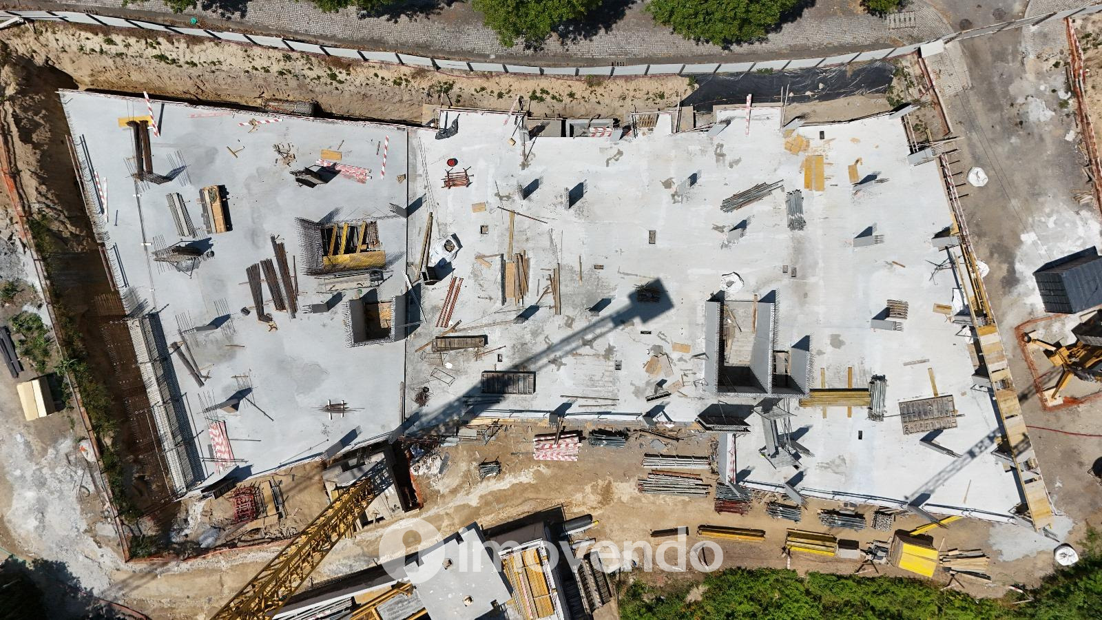 Apartamento T2, com vista Rio, no Empreendimento D'Ouro Mar