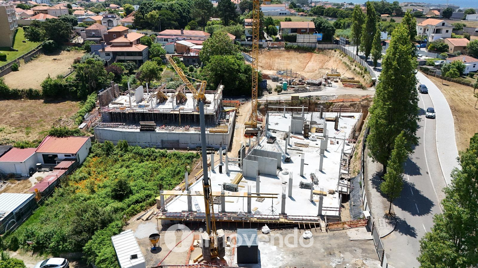 Apartamento T2, com vista Rio, no Empreendimento D'Ouro Mar