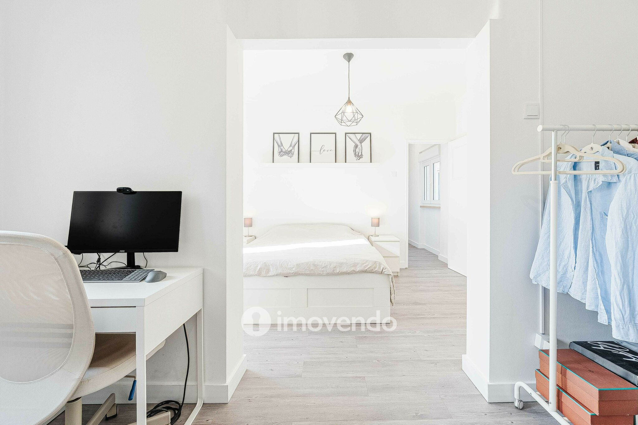 Apartamento T1+1 com terraço de 27m², no Pendão, em Queluz