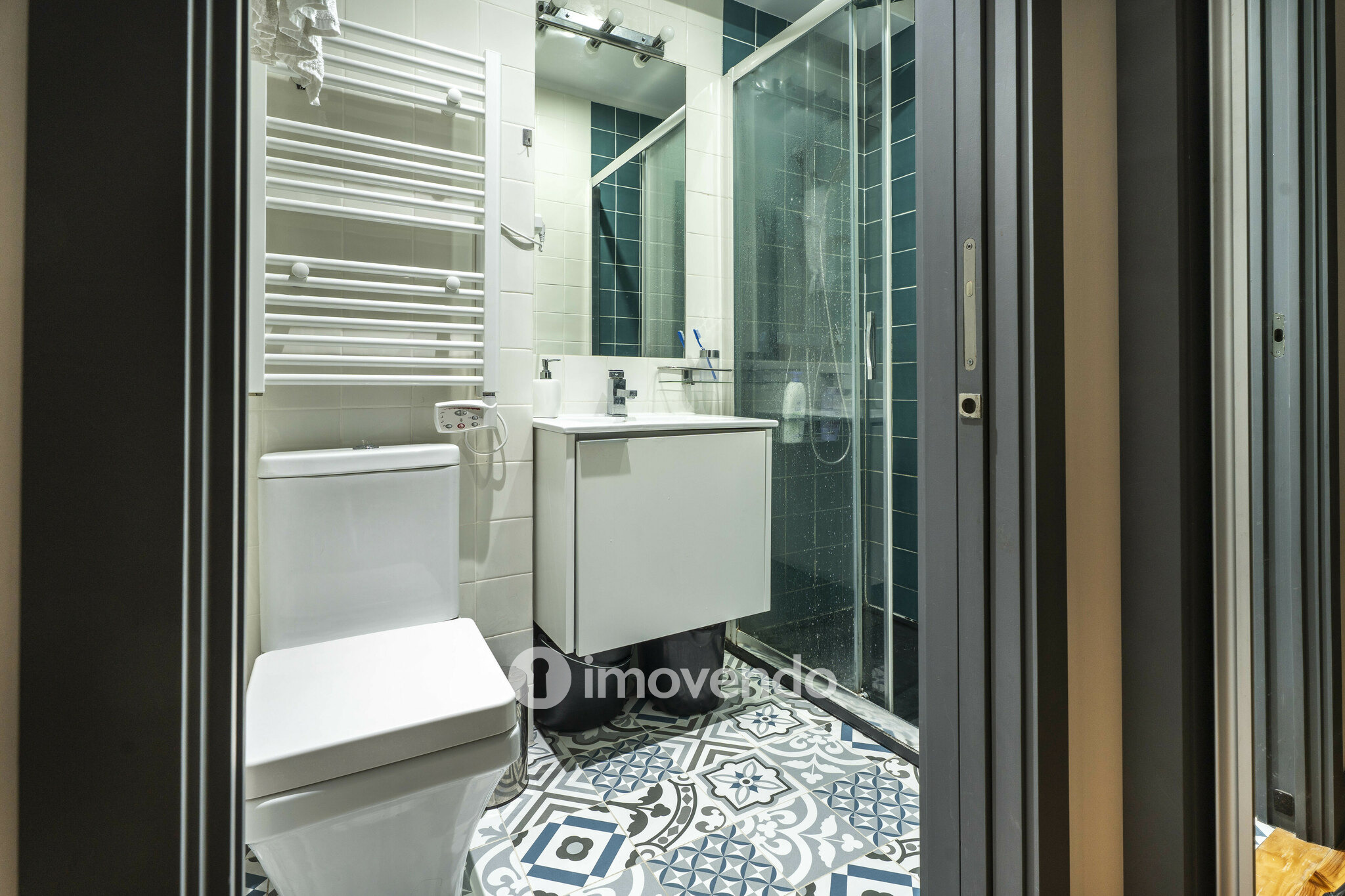 Apartamento T2 totalmente remodelado, no centro do Porto