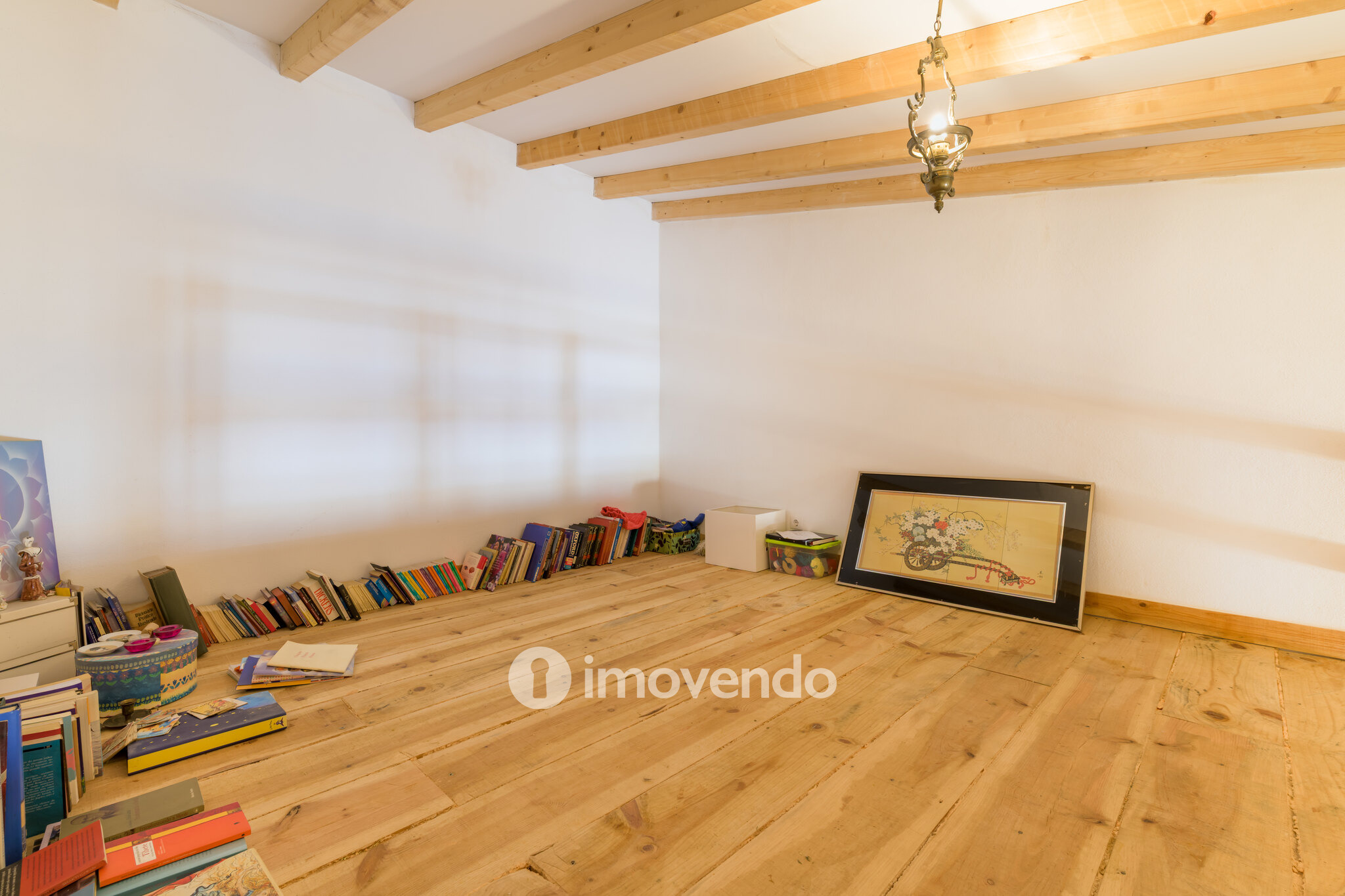 Moradia T3 com cozinha equipada, no centro da paisagem Alentejana