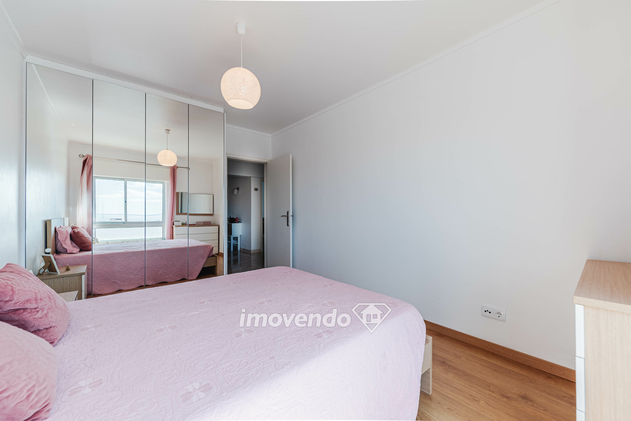 Apartamento T3 com vista rio, na Póvoa de Santa Iria
