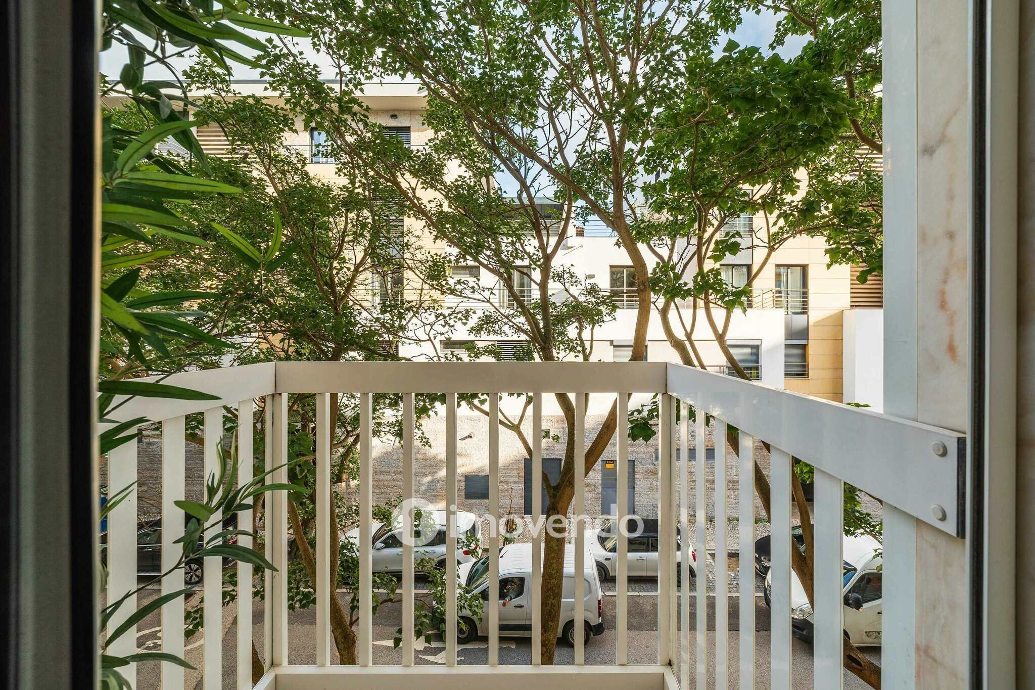 Apartamento T2 exclusivo, com estacionamento, no Parque das Nações