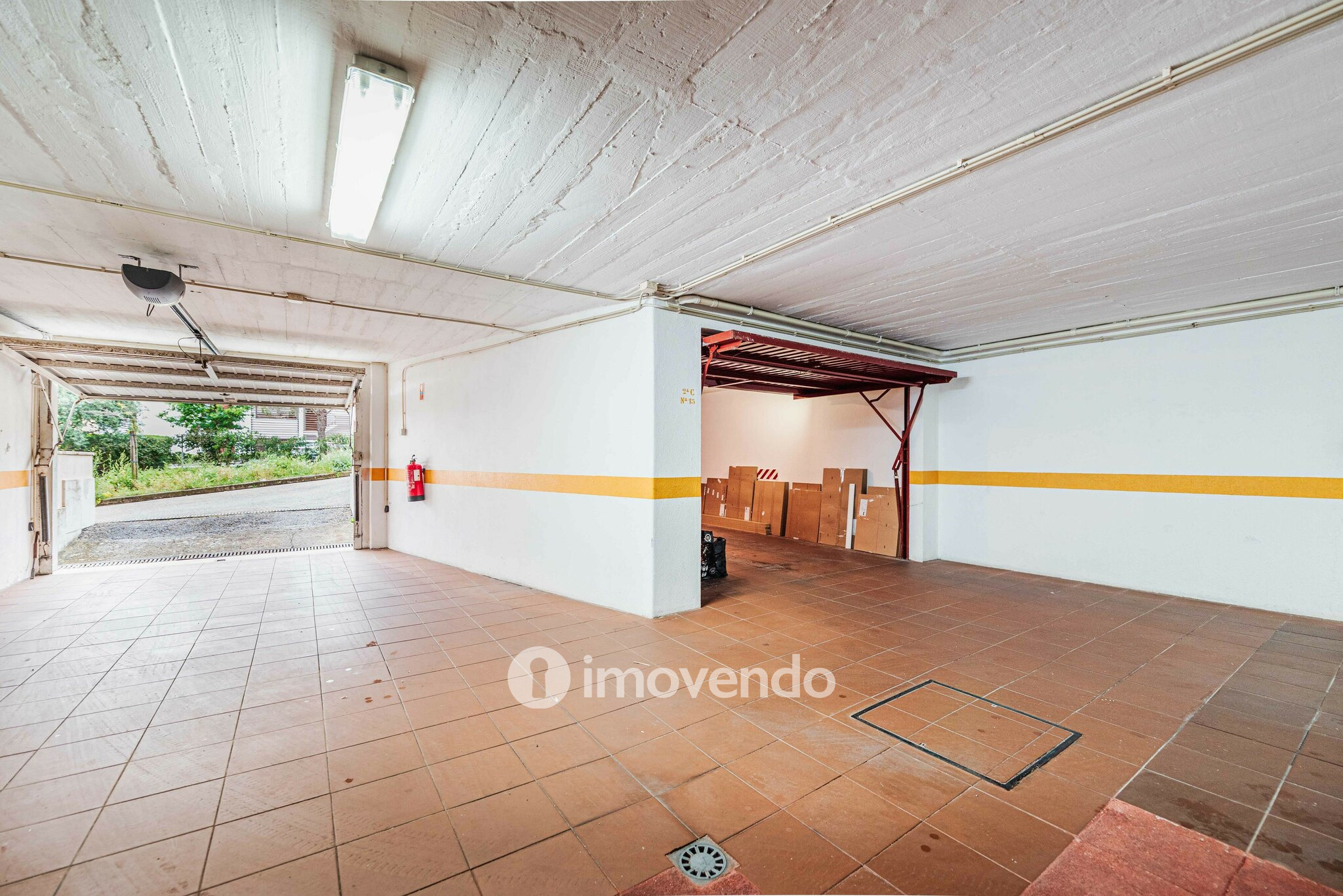 Apartamento T3 exclusivo, com garagem e vista mar, na Parede