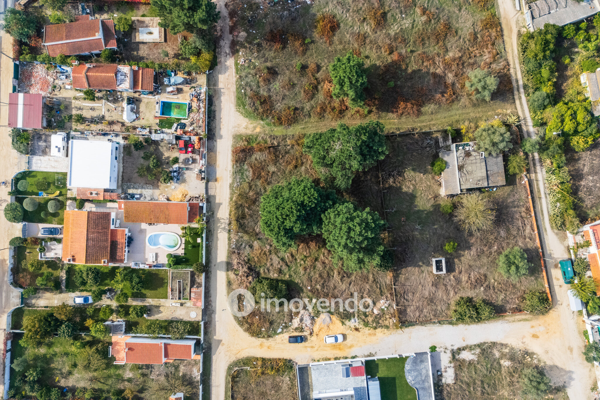 Terreno urbanizável em Palmela, 814 m² e 200 m² para construir