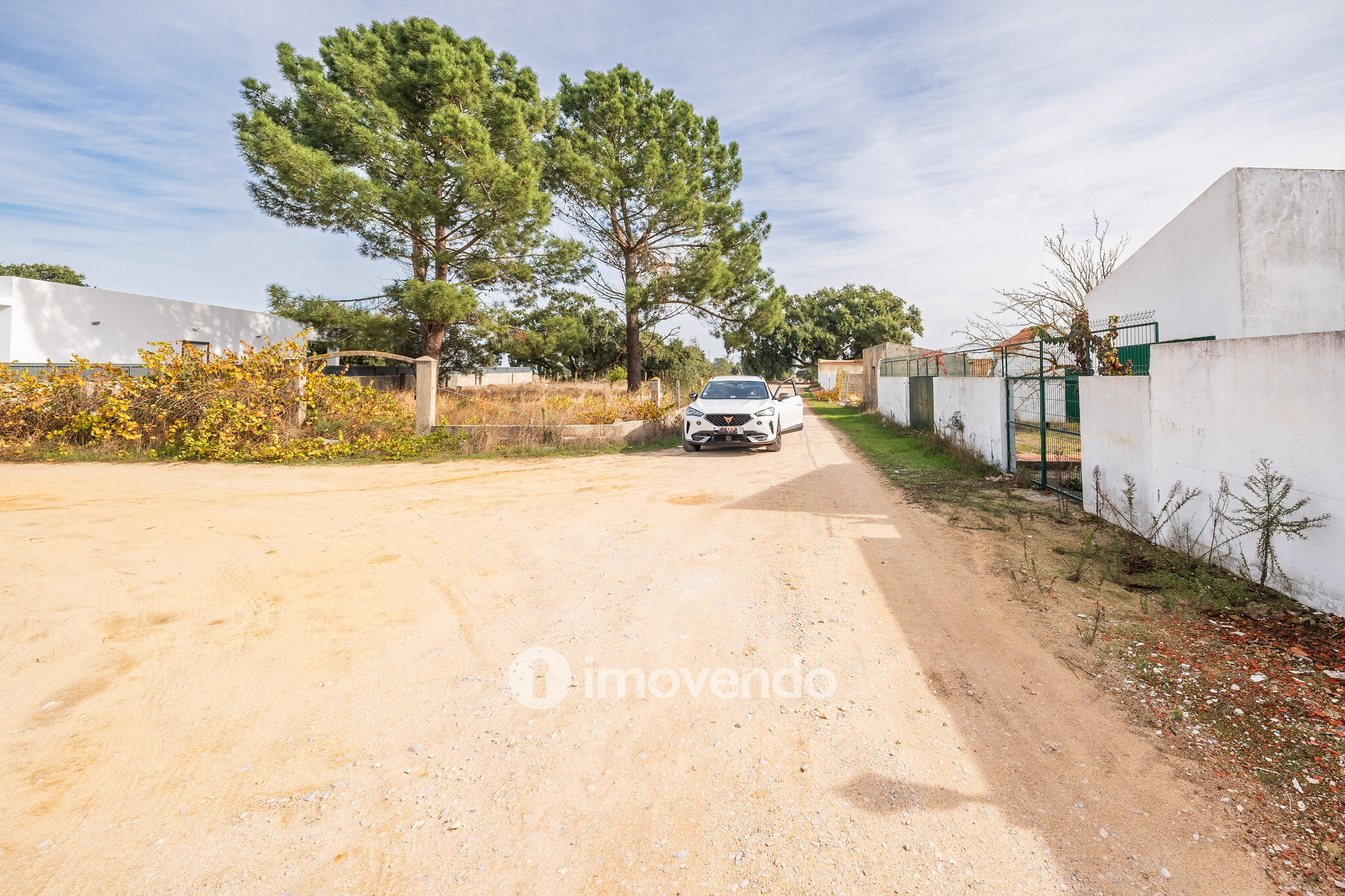 Terreno urbanizável em Palmela, 814 m² e 200 m² para construir