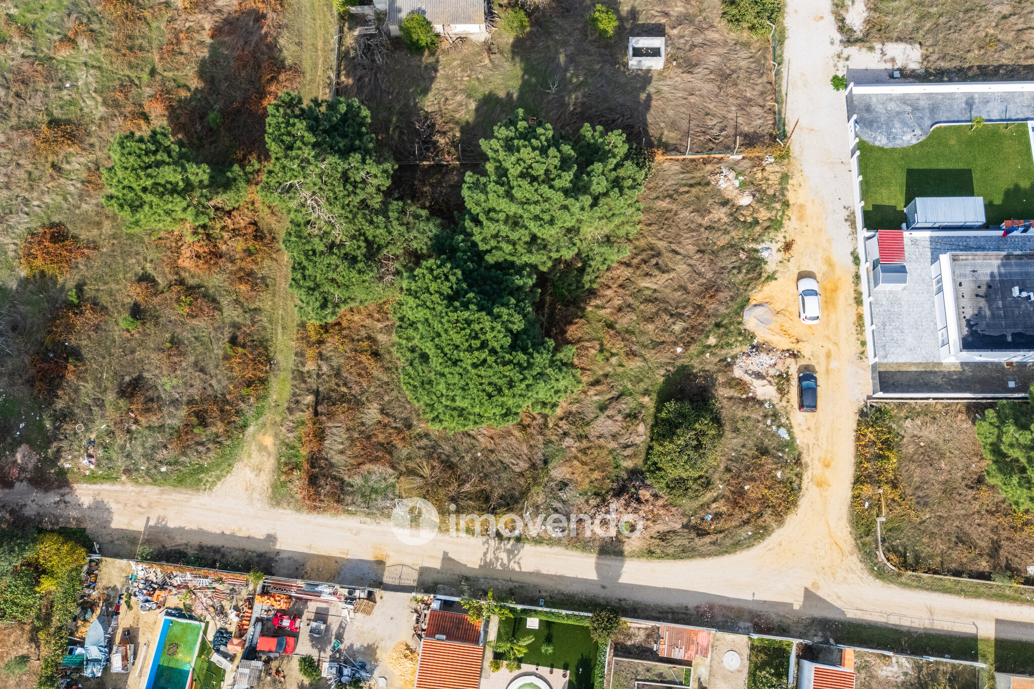 Terreno urbanizável em Palmela, 814 m² e 200 m² para construir
