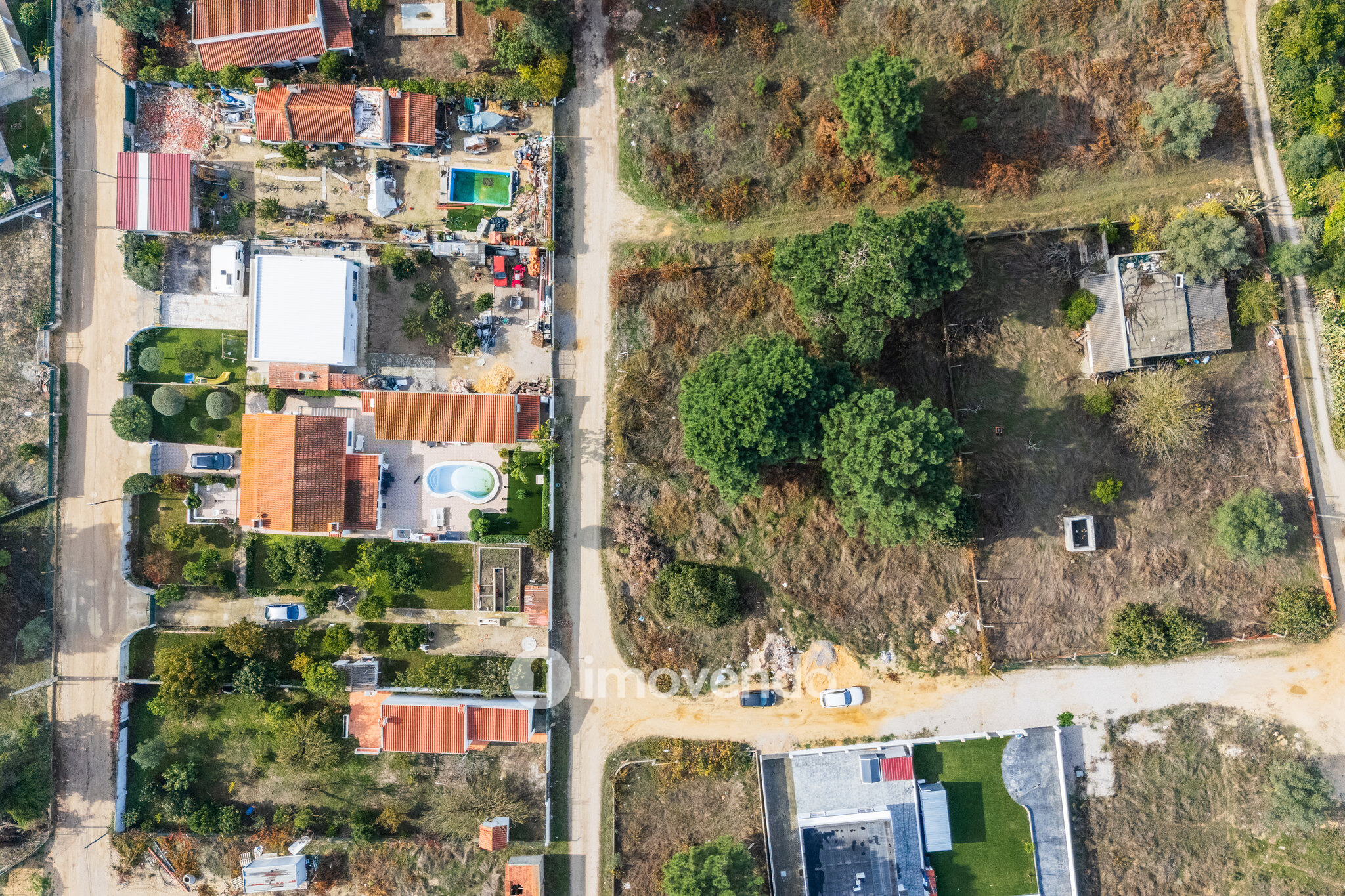 Terreno urbanizável em Palmela, 814 m² e 200 m² para construir