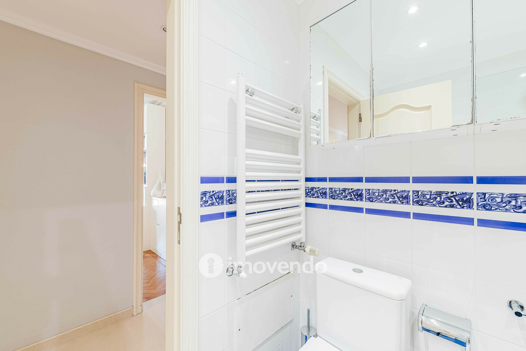 Apartamento T3 exclusivo, com garagem e vista mar, na Parede