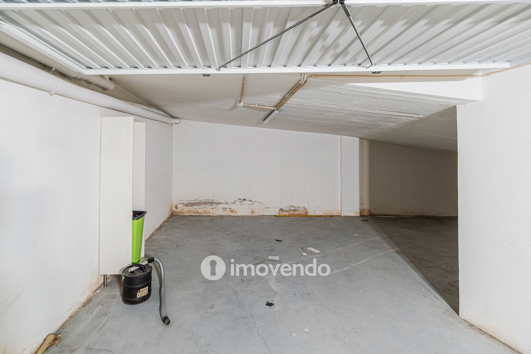 Apartamento T3 com estacionamento em S. João dos Montes