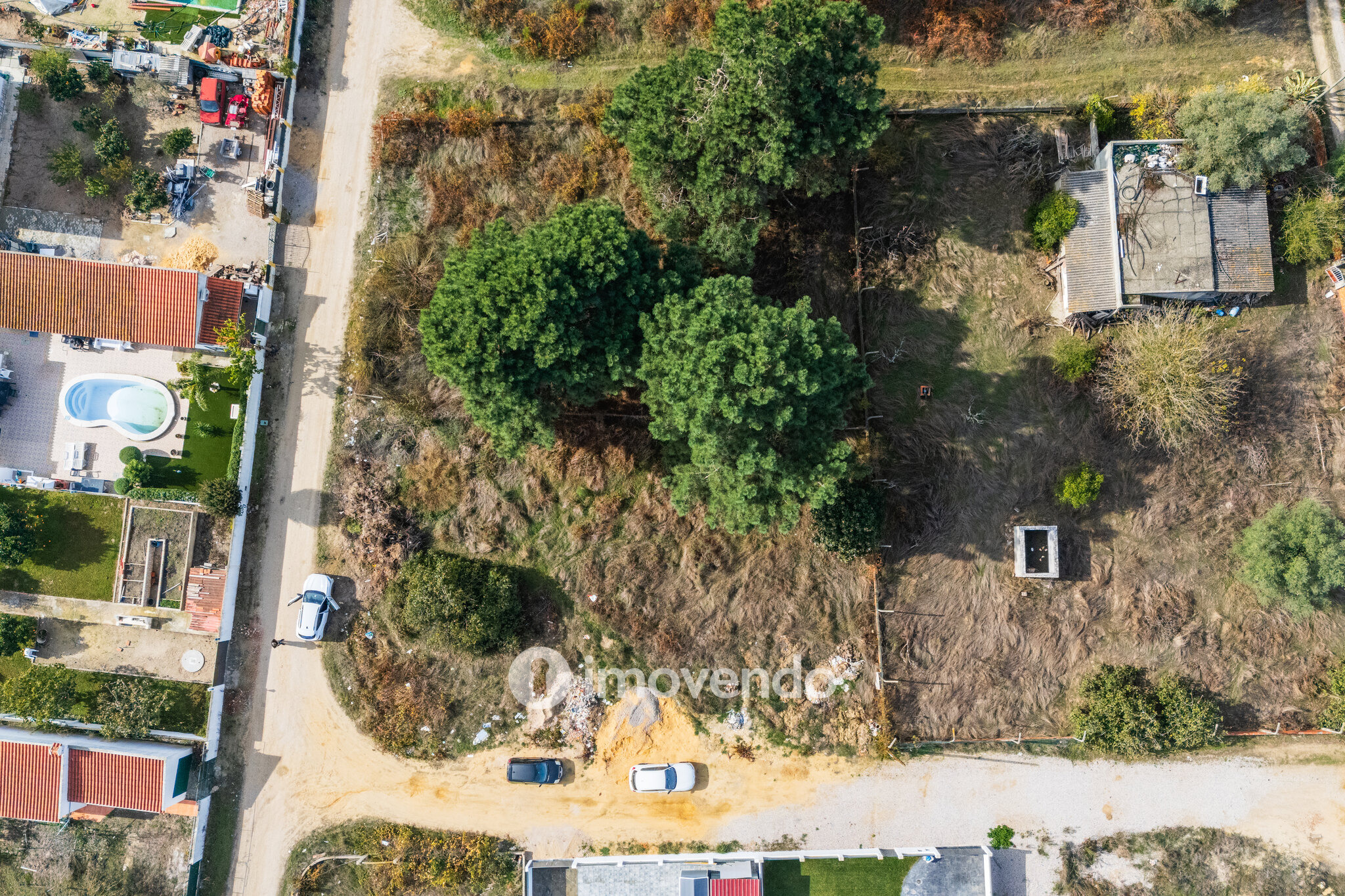 Terreno urbanizável em Palmela, 814 m² e 200 m² para construir