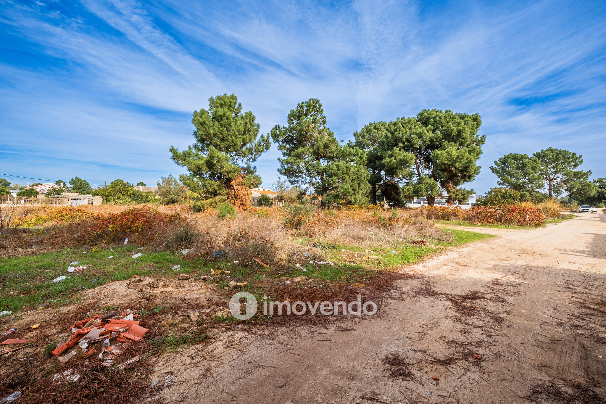 Terreno urbanizável em Palmela, 814 m² e 200 m² para construir