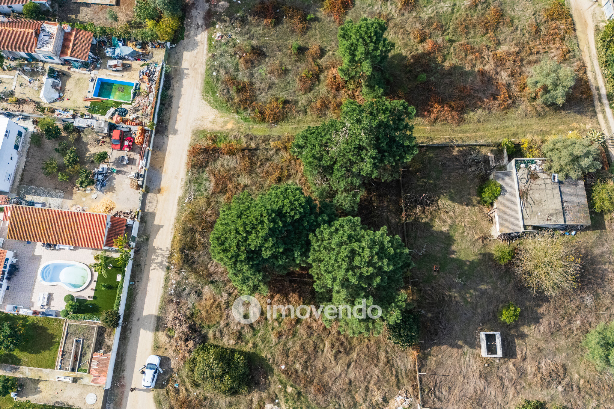 Terreno urbanizável em Palmela, 814 m² e 200 m² para construir