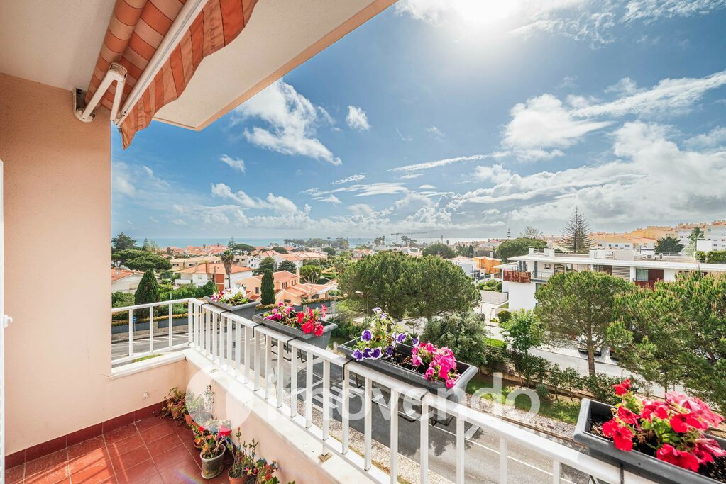 Apartamento T3 em ,  com 110 m<sup>2</sup> por 663.000