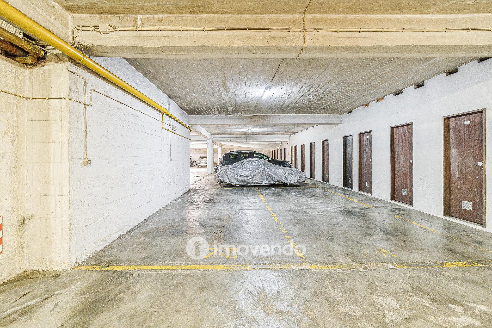 Apartamento T3 com estacionamento, na Quinta do Marquês, em Oeiras