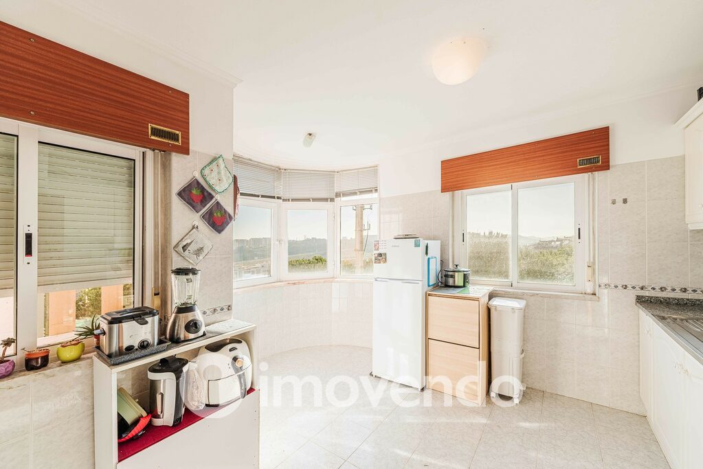 Apartamento T2 em Vila Franca de Xira, Lisboa com 88 m<sup>2</sup> por 210.000