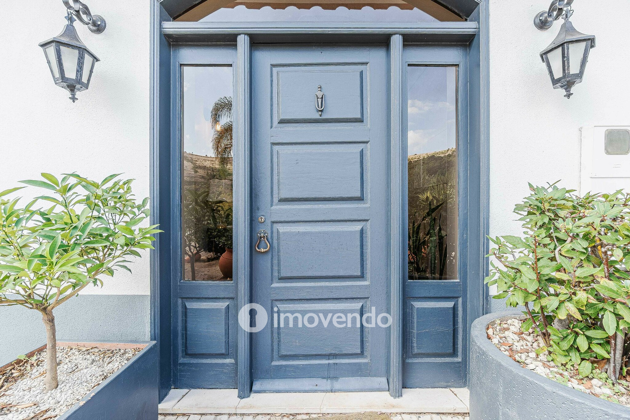 Quinta T3 isolada, com 14.500m² de terreno e piscina, em Loures