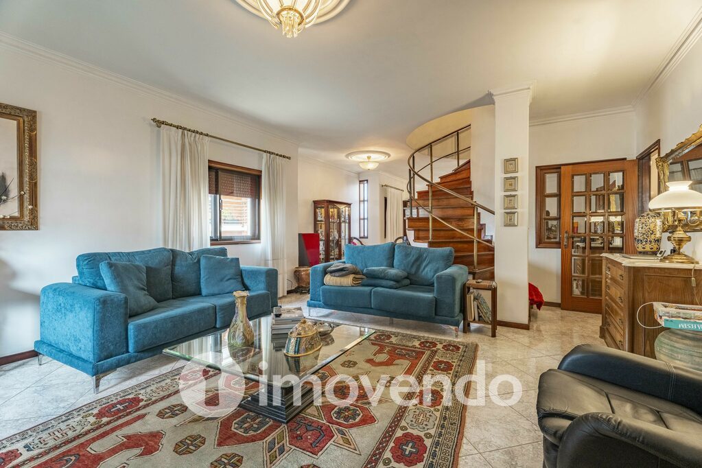 Moradia T4 em Maia, Castelo da Maia com 546 m<sup>2</sup> por 550.000