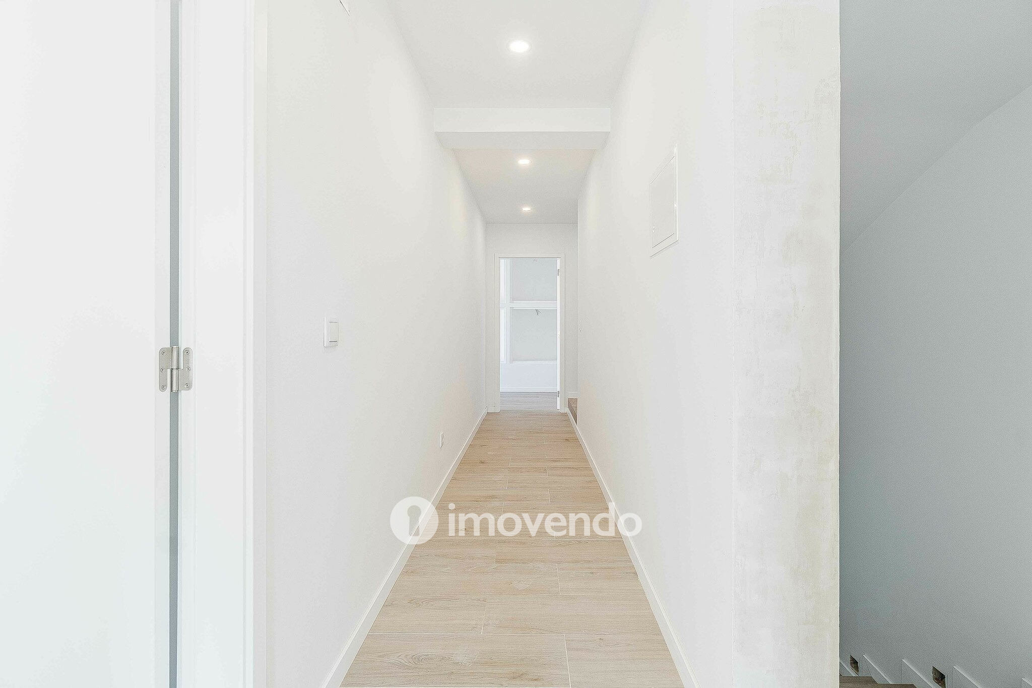 Moradia T2+2 moderna e premium, com garagem, em Alcochete