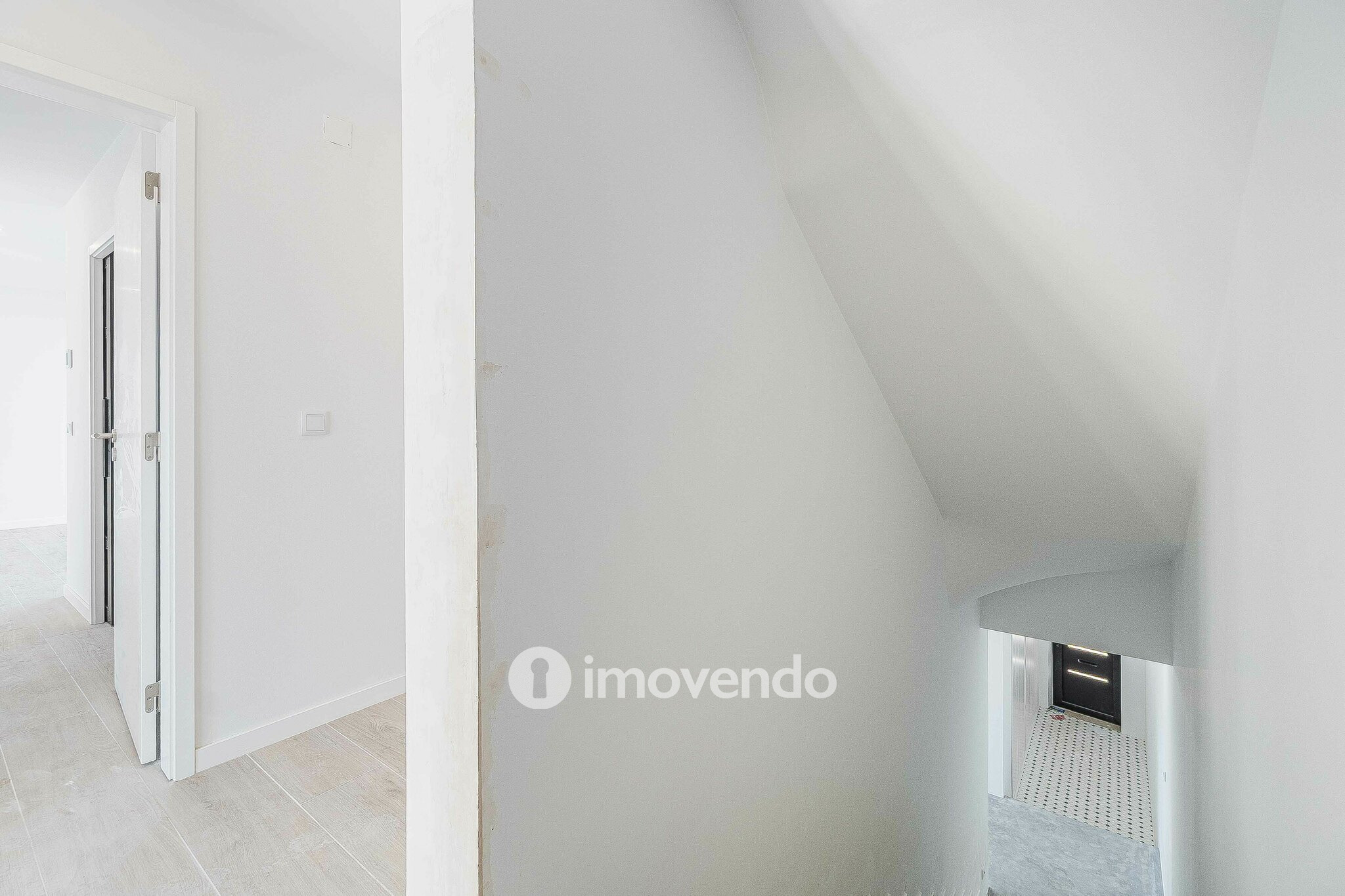 Moradia T2+2 moderna e premium, com garagem, em Alcochete