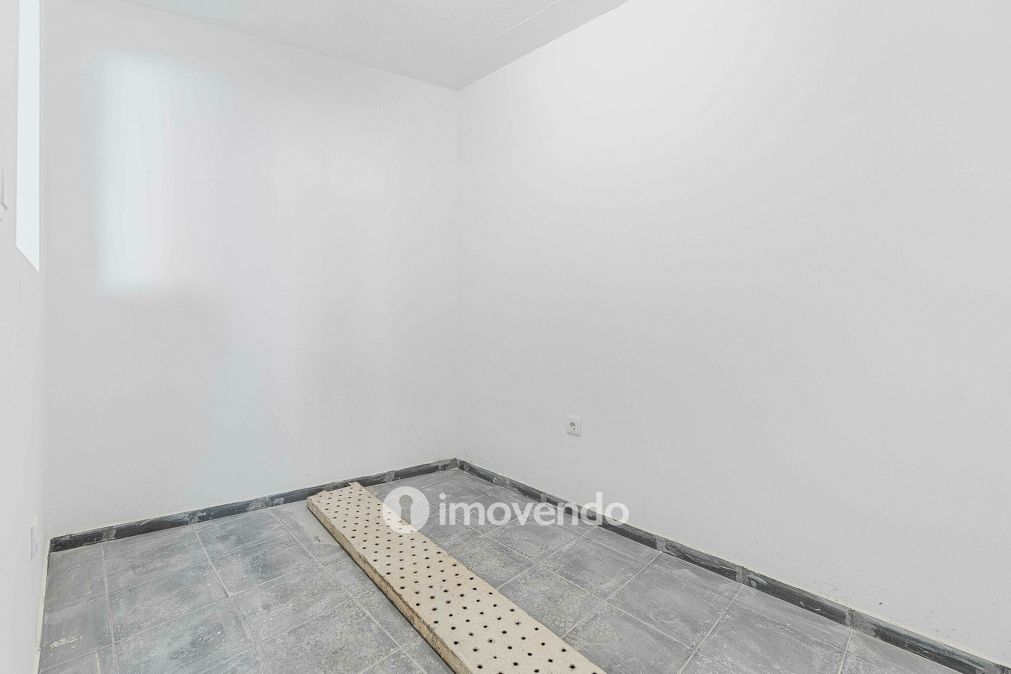 Moradia T2+2 moderna e premium, com garagem, em Alcochete