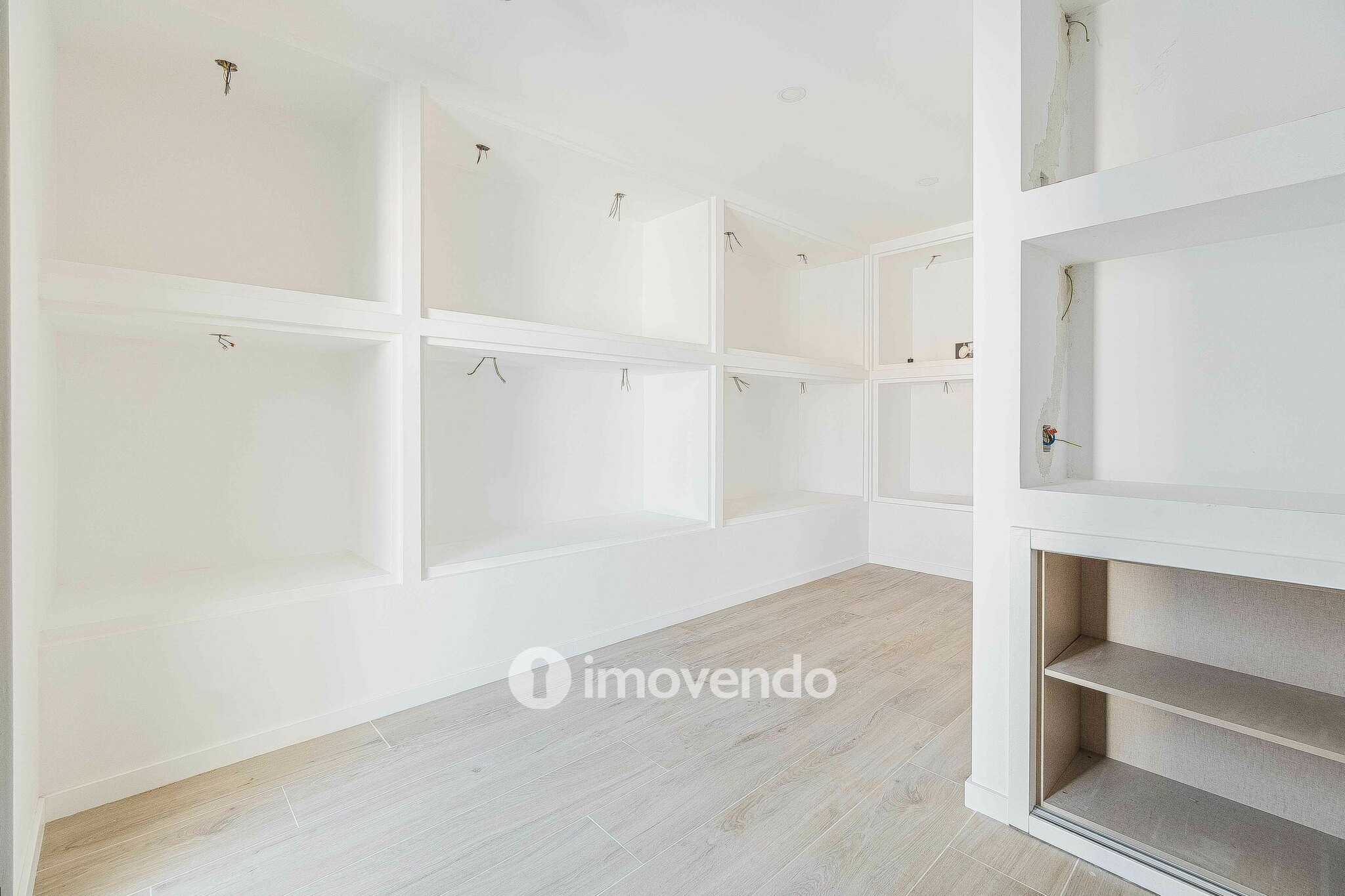 Moradia T2+2 moderna e premium, com garagem, em Alcochete