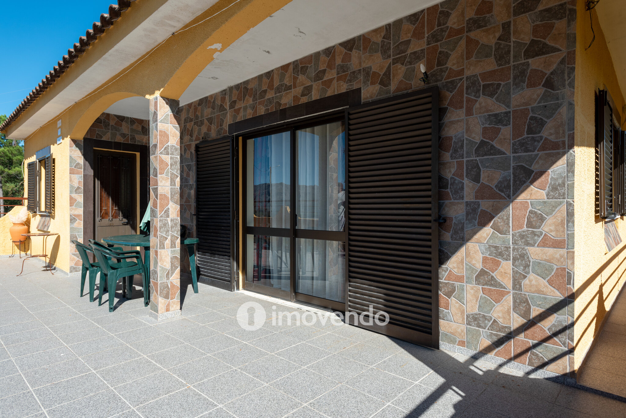 Moradia T6 com piscina, próxima do Gerês, em Ruivães