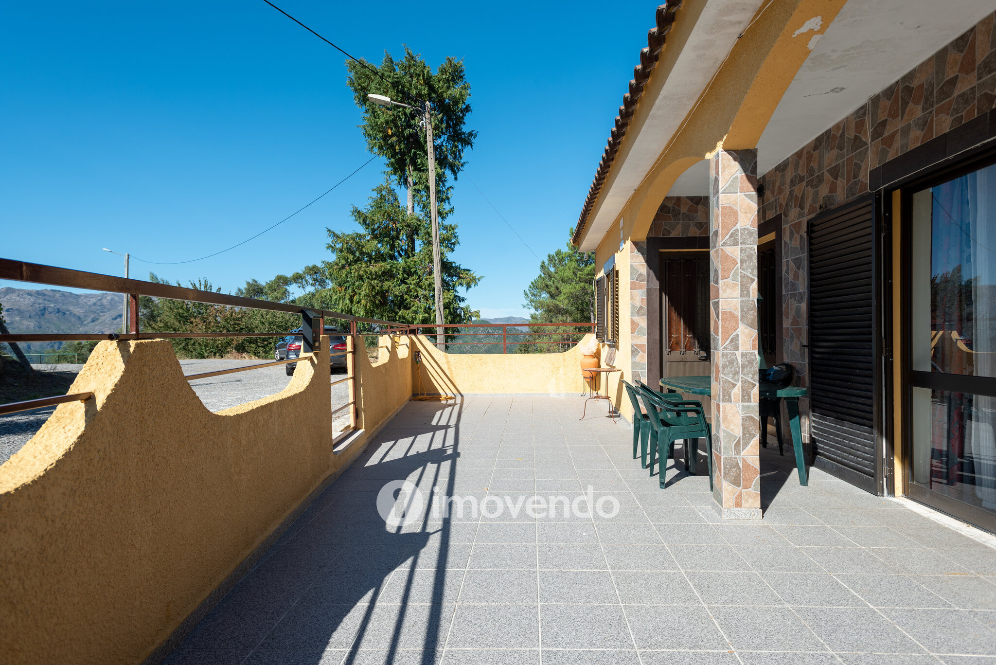 Moradia T6 com piscina, próxima do Gerês, em Ruivães