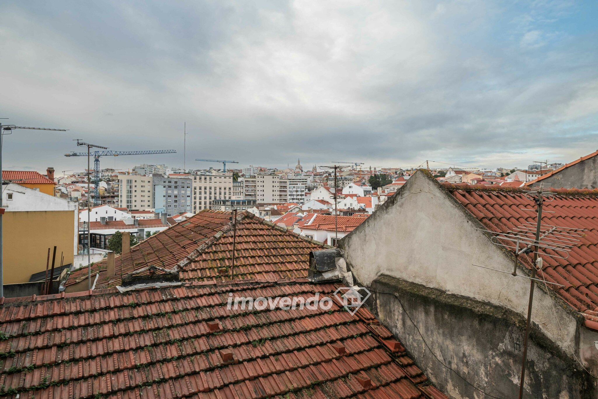 Apartamento T3 remodelado, numa zona exclusiva, no centro de Lisboa