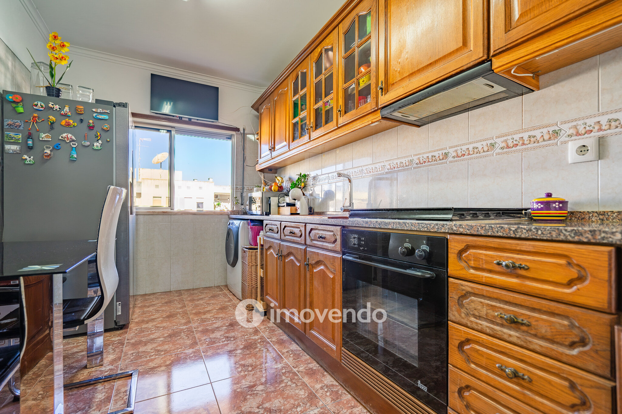 Apartamento T2, luminoso e com uma cave enorme, na Quinta da Marialva