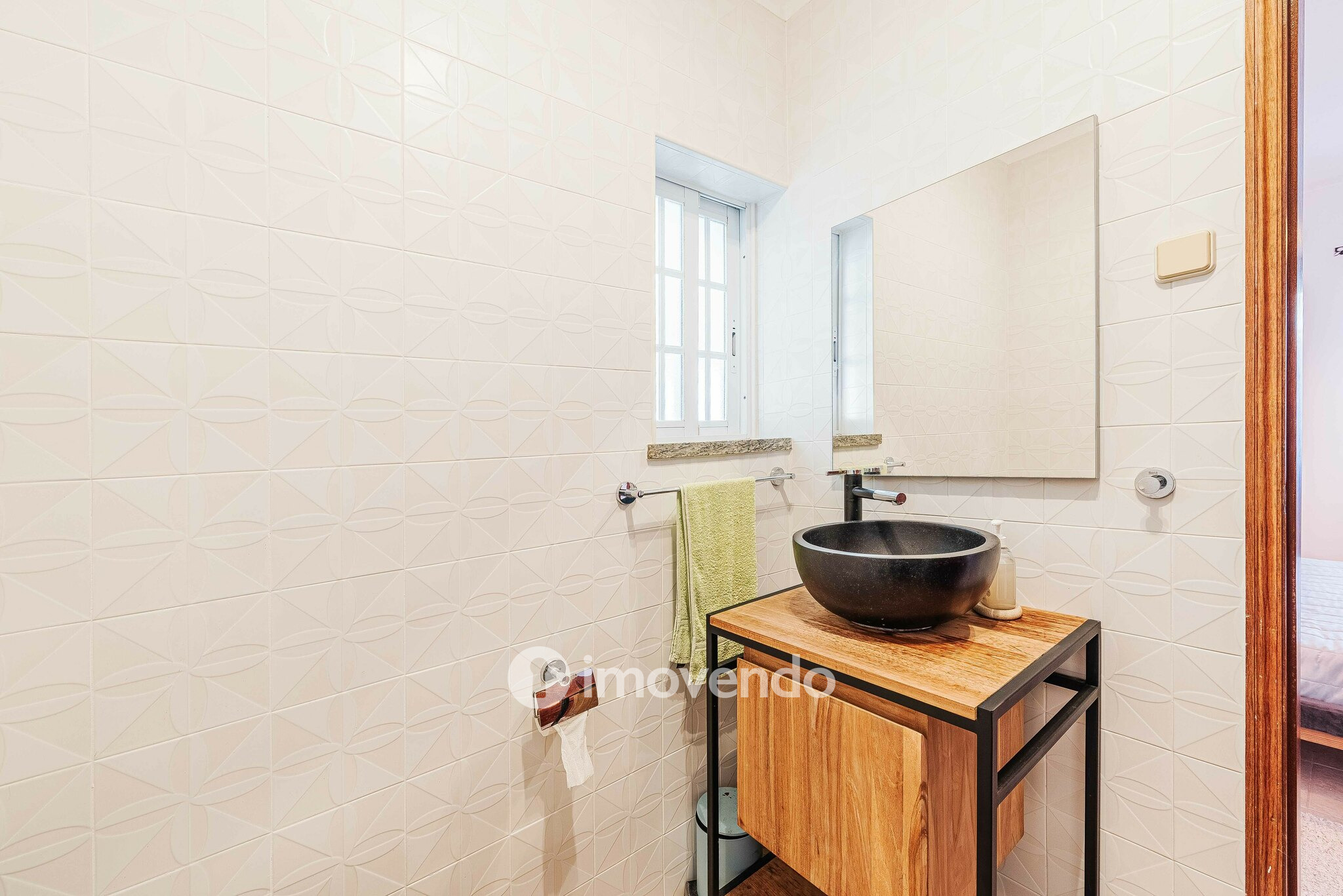 Moradia T4 exclusiva, com piscina e jardim, em Azeitão