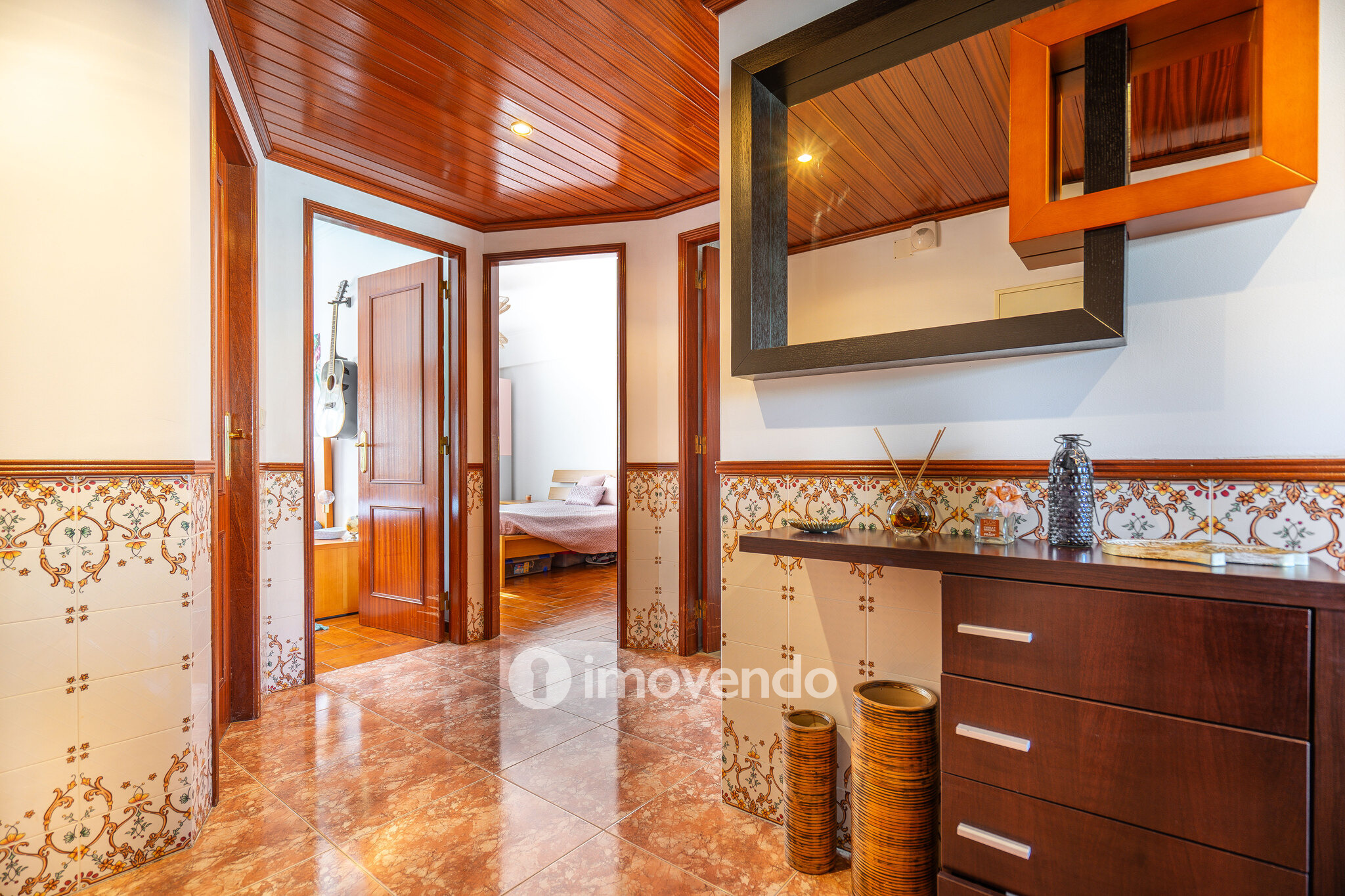 Apartamento T2, luminoso e com uma cave enorme, na Quinta da Marialva