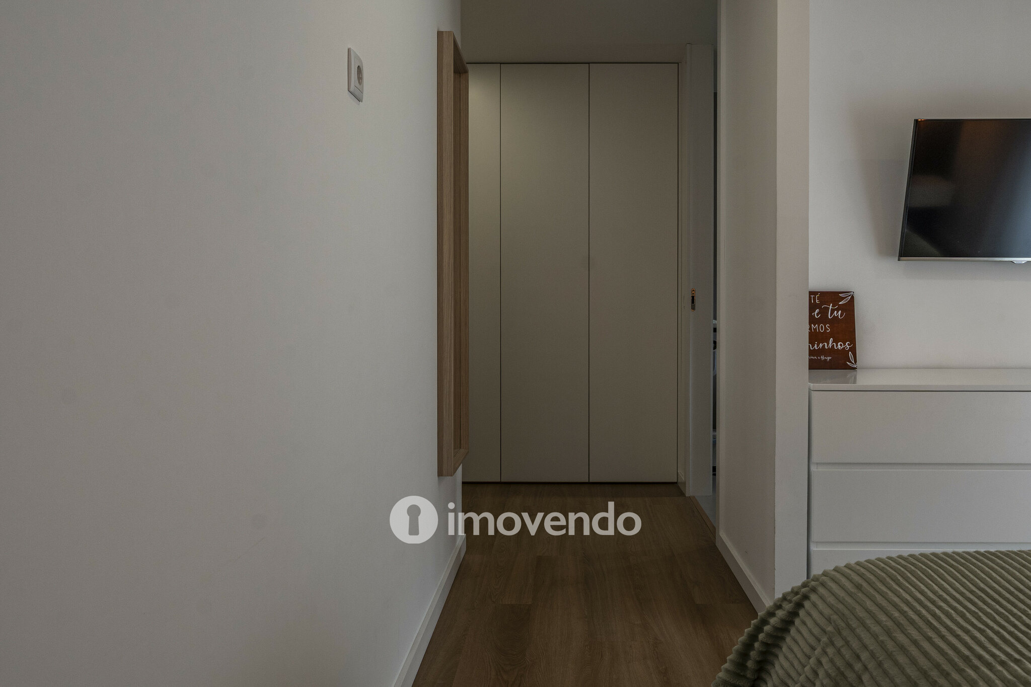 Apartamento T3 exclusivo, com cozinha equipada e garagem, em Braga
