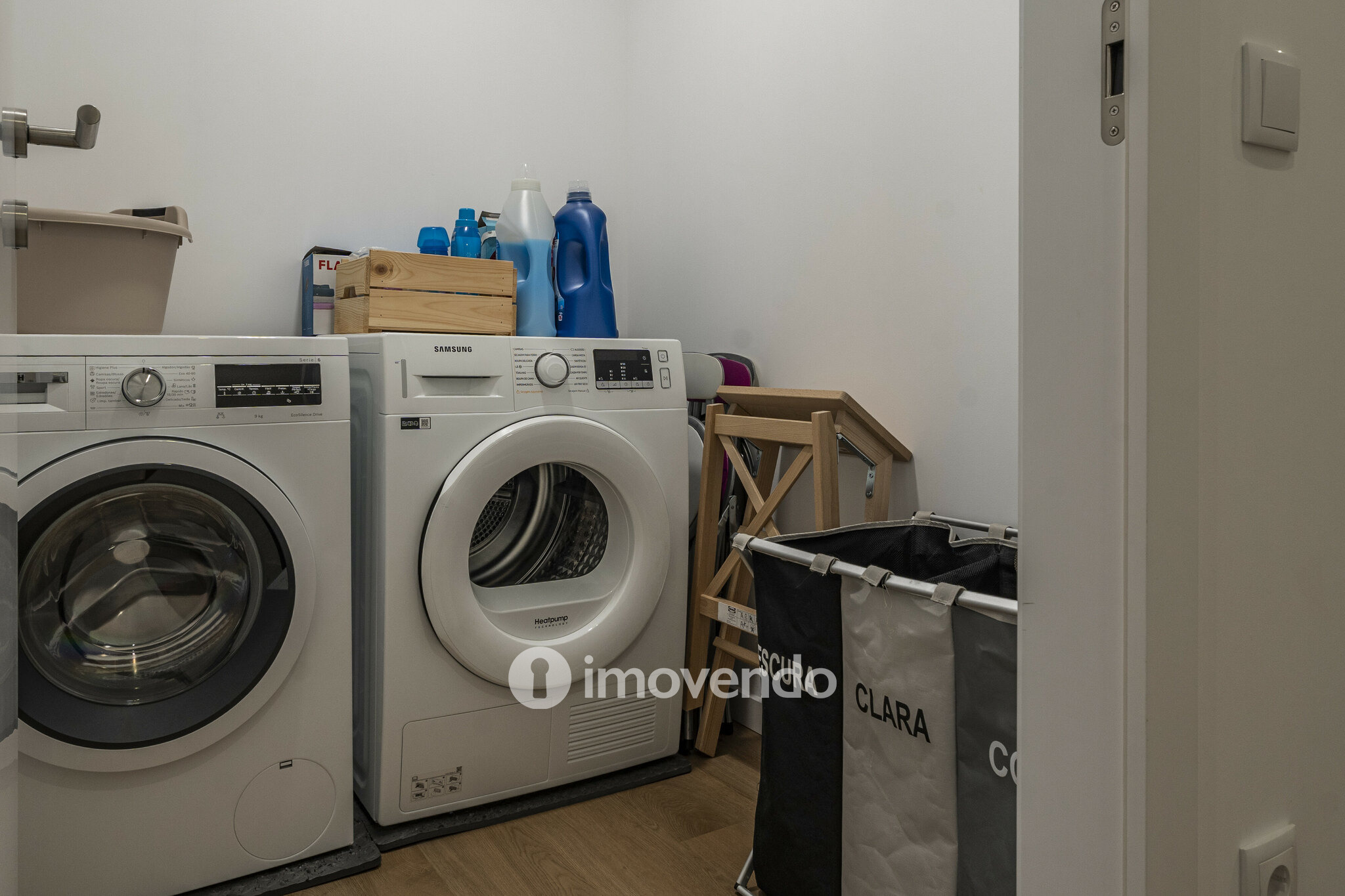 Apartamento T3 exclusivo, com cozinha equipada e garagem, em Braga