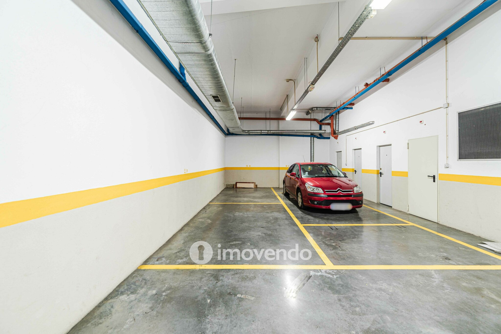 Apartamento T3 premium, com estacionamento, no Parque das Nações