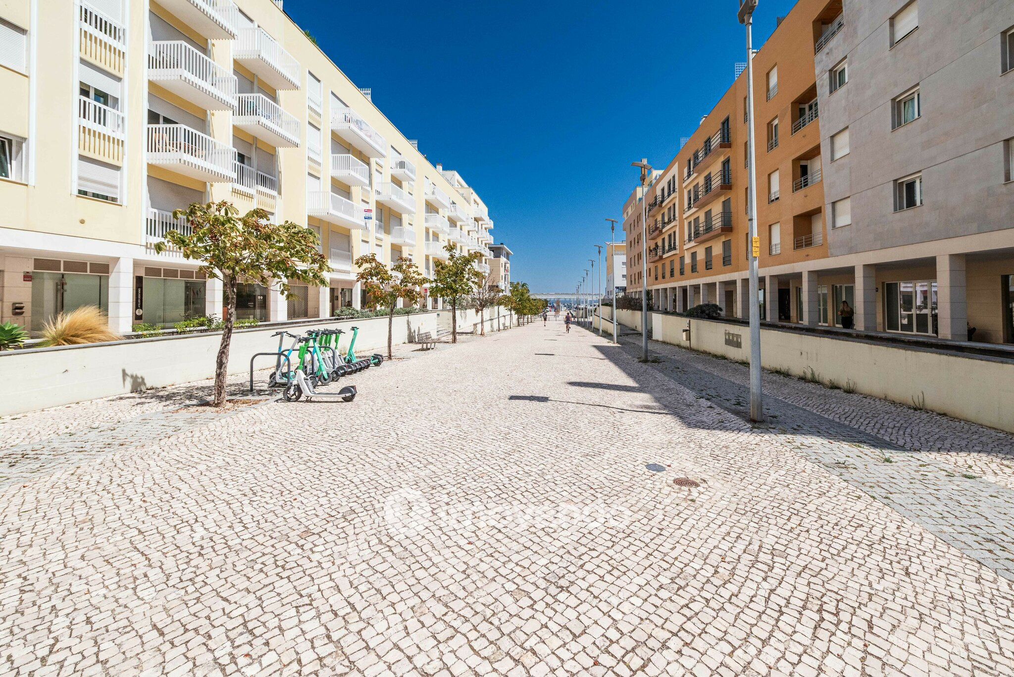 Apartamento T3 premium, com estacionamento, no Parque das Nações