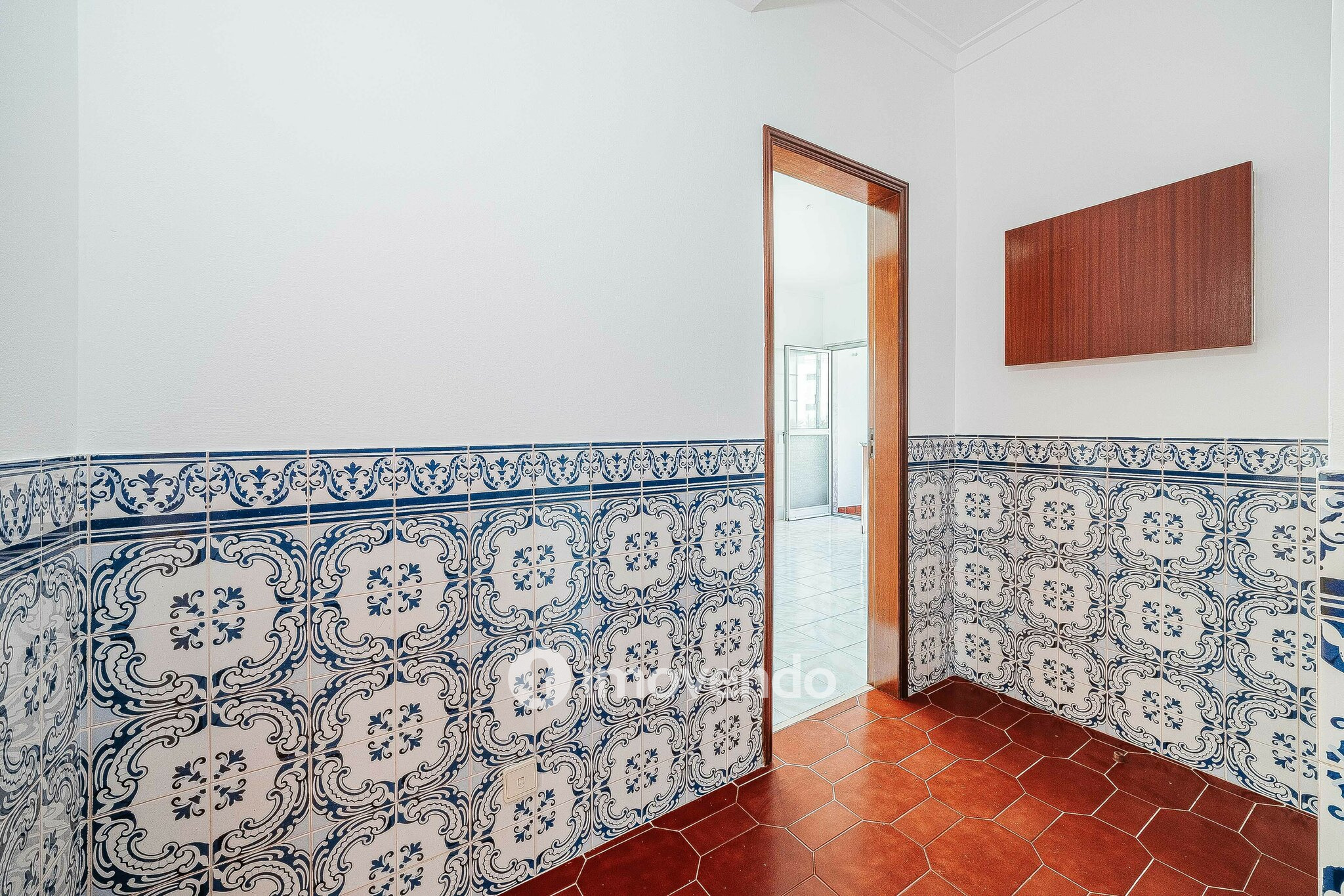 Apartamento T3 pronto a habitar, com áreas amplas, no centro de Mafra