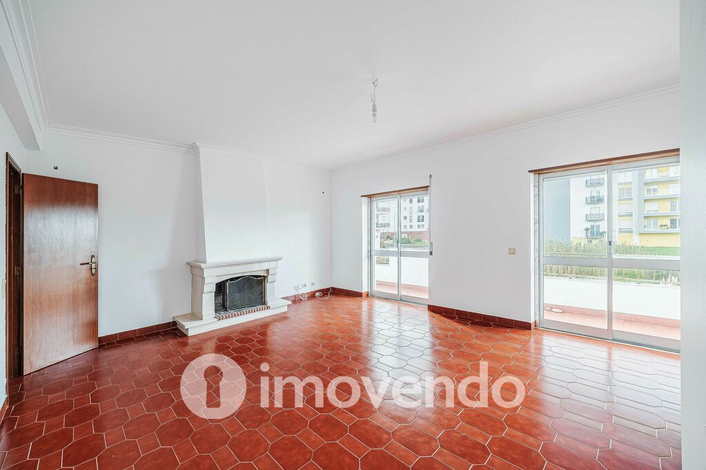Apartamento T3 em Mafra, Mafra com 115 m<sup>2</sup> por 375.000