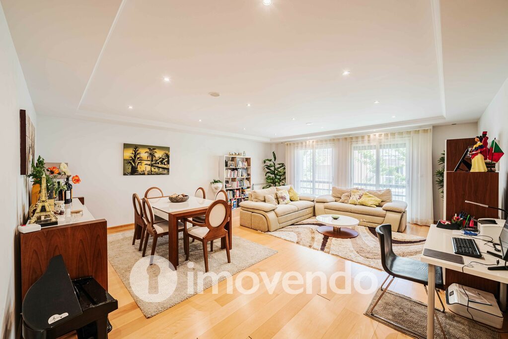 Apartamento T3 em Lisboa, Lisboa com 138 m<sup>2</sup> por 765.000